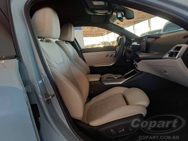 2025 BMW SERIE 3 