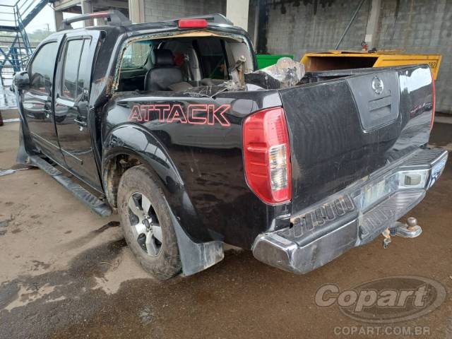2011 NISSAN FRONTIER CD 