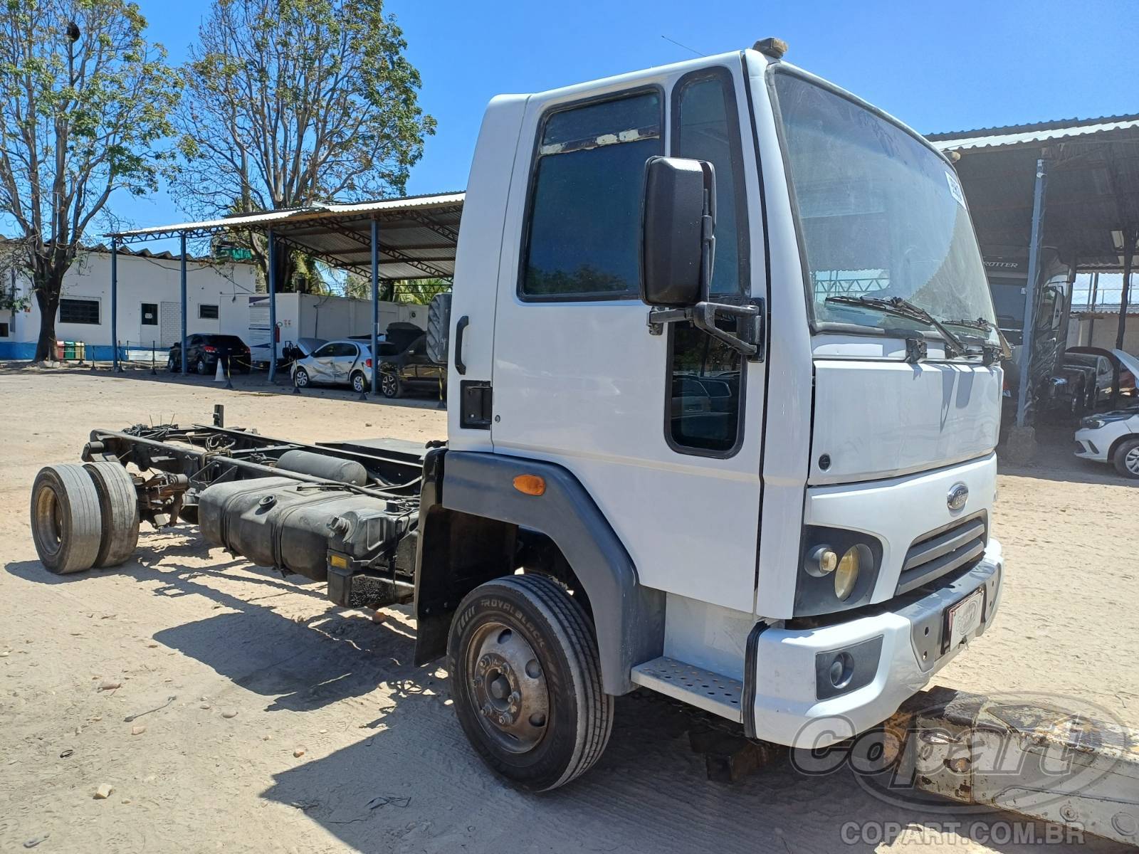 Veículo FORD Cargo 2017 FORD CARGO 816 S 4.5 TURBO 2017 em leilão