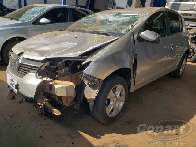 2015 RENAULT SANDERO 