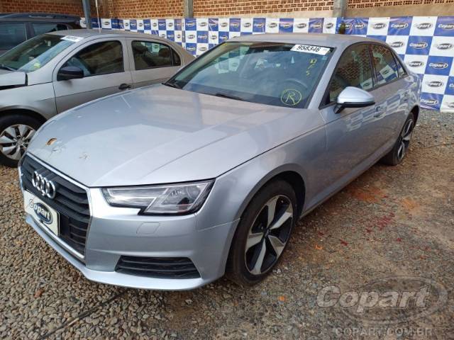 2018 AUDI A4 