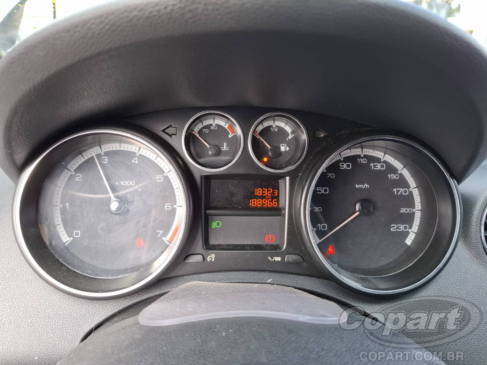 Foto 8 de 10: 2013 PEUGEOT 308