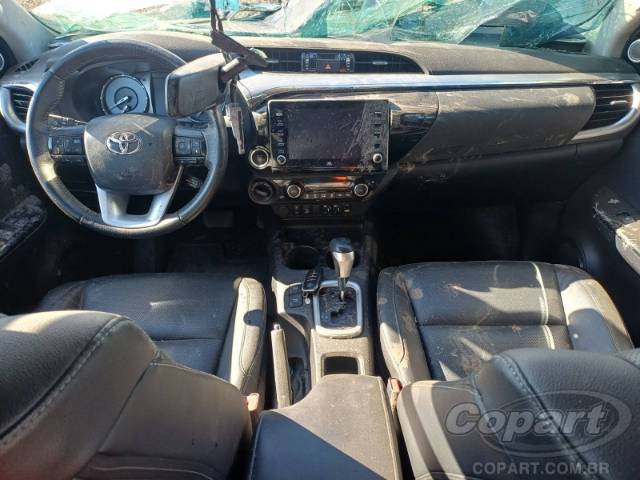 2021 TOYOTA HILUX CD 