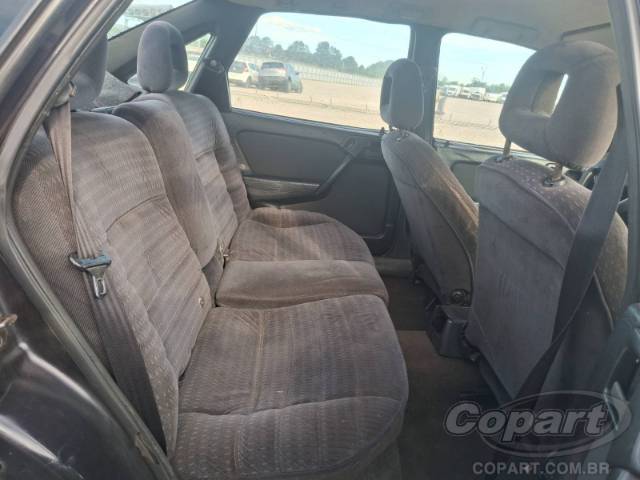 1995 CHEVROLET VECTRA 