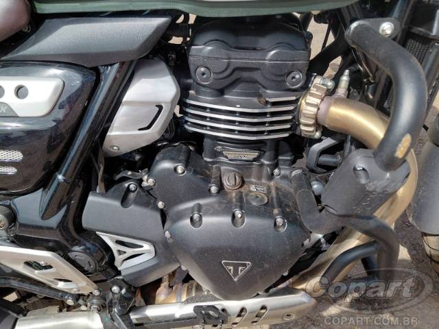 2025 TRIUMPH SCRAMBLER 