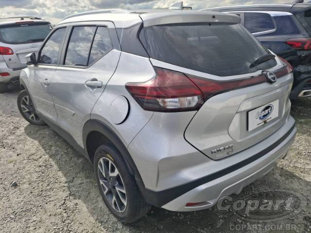 2024 NISSAN KICKS 
