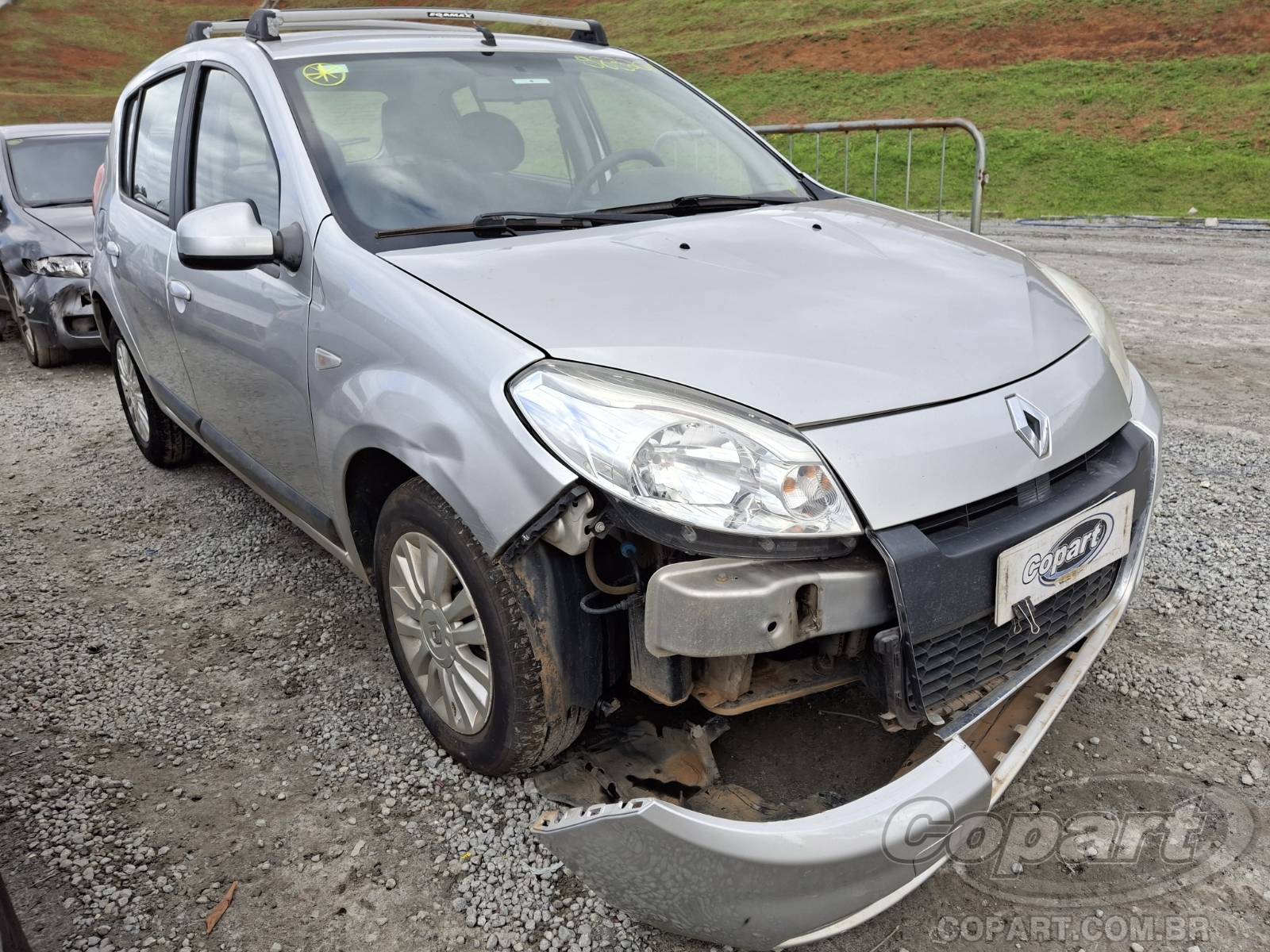 Veículo Renault Sandero Renault Sandero Privilege 1.6 16V 2012 Colisão Média Monta 2012 em leilão