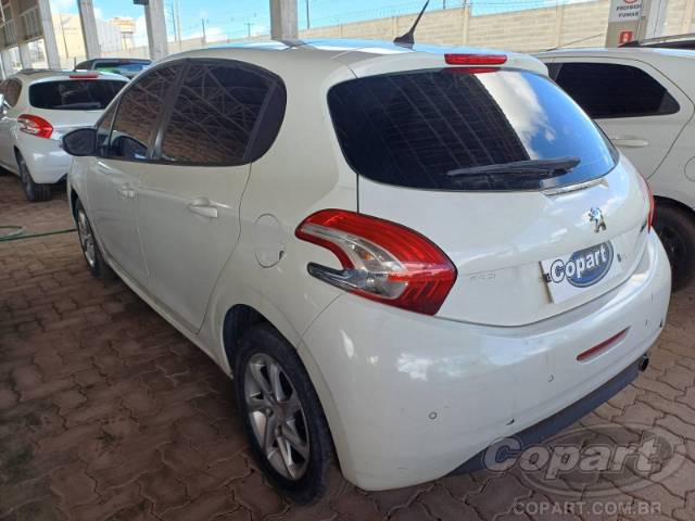 2016 PEUGEOT 208 