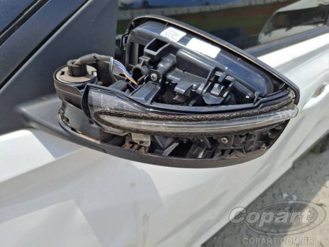 2025 NISSAN Kicks Play 