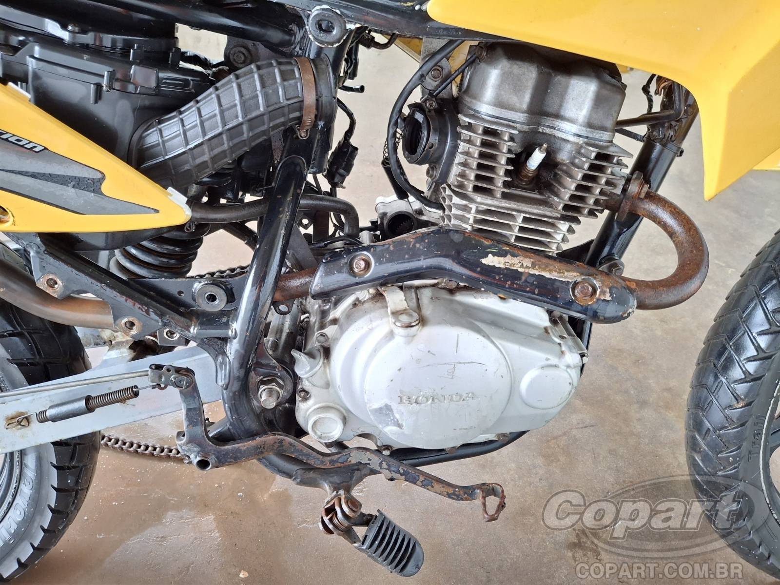 Foto 5: 2009 HONDA NXR 150