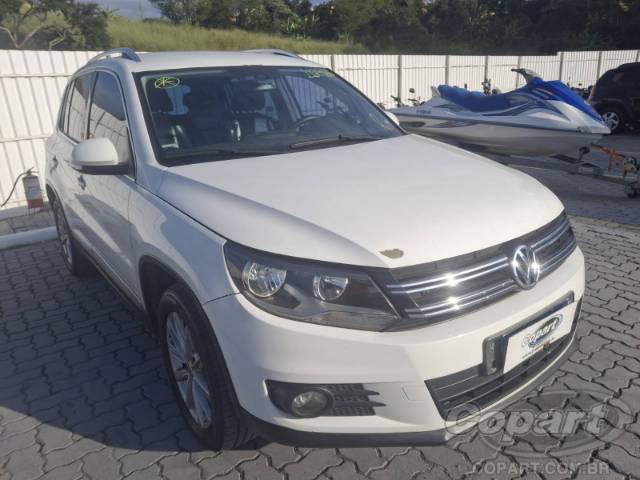2012 VOLKSWAGEN TIGUAN 