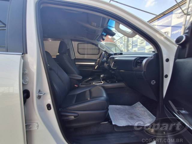 2022 TOYOTA HILUX CD 