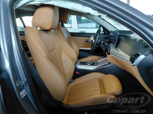 2023 BMW SERIE 3 