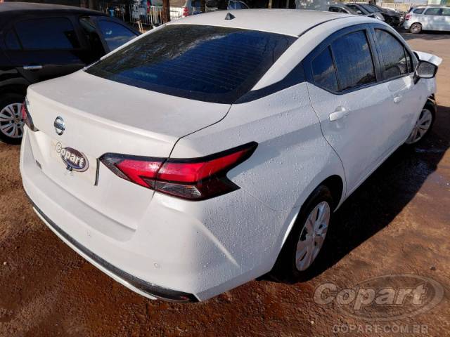 2021 NISSAN VERSA 