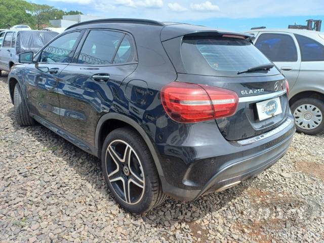 2020 MERCEDES BENZ GLA 