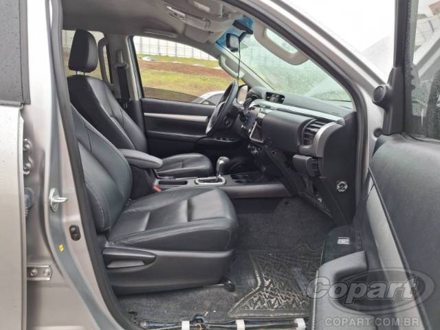 2021 TOYOTA HILUX CD 