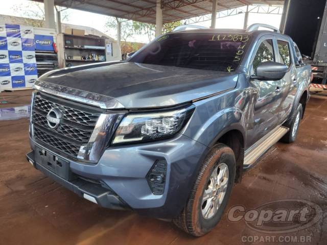 2024 NISSAN FRONTIER CD 