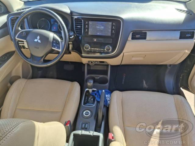 2014 MITSUBISHI OUTLANDER 