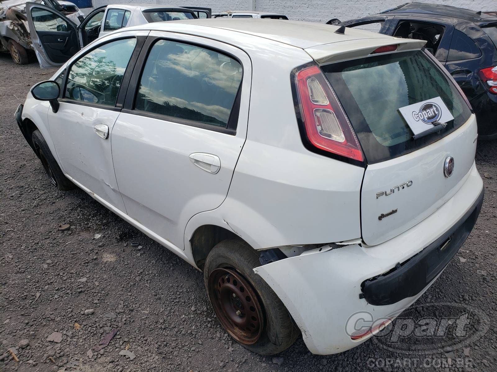 Foto 3: 2014 FIAT PUNTO