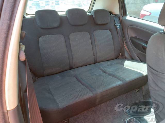 2010 FIAT PUNTO 