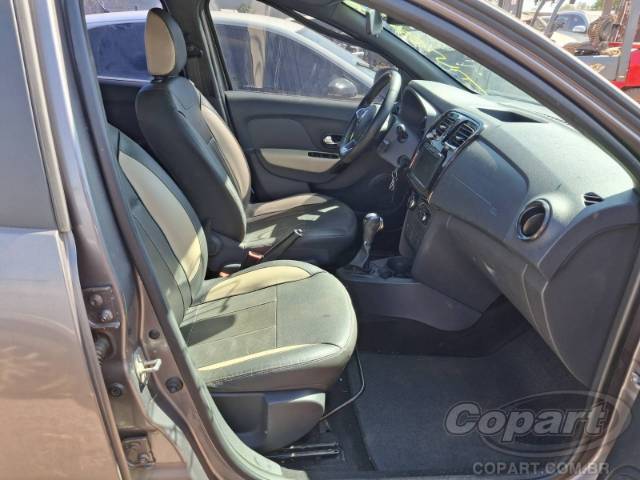 2022 RENAULT SANDERO 