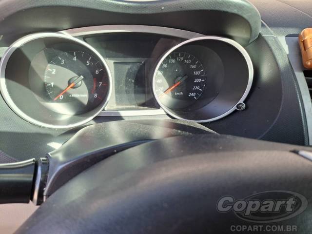 2011 MITSUBISHI OUTLANDER 