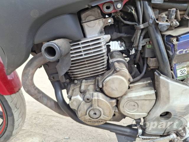 2011 HONDA CB 300 