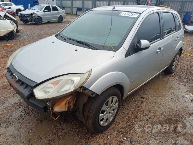 2014 FORD FIESTA 