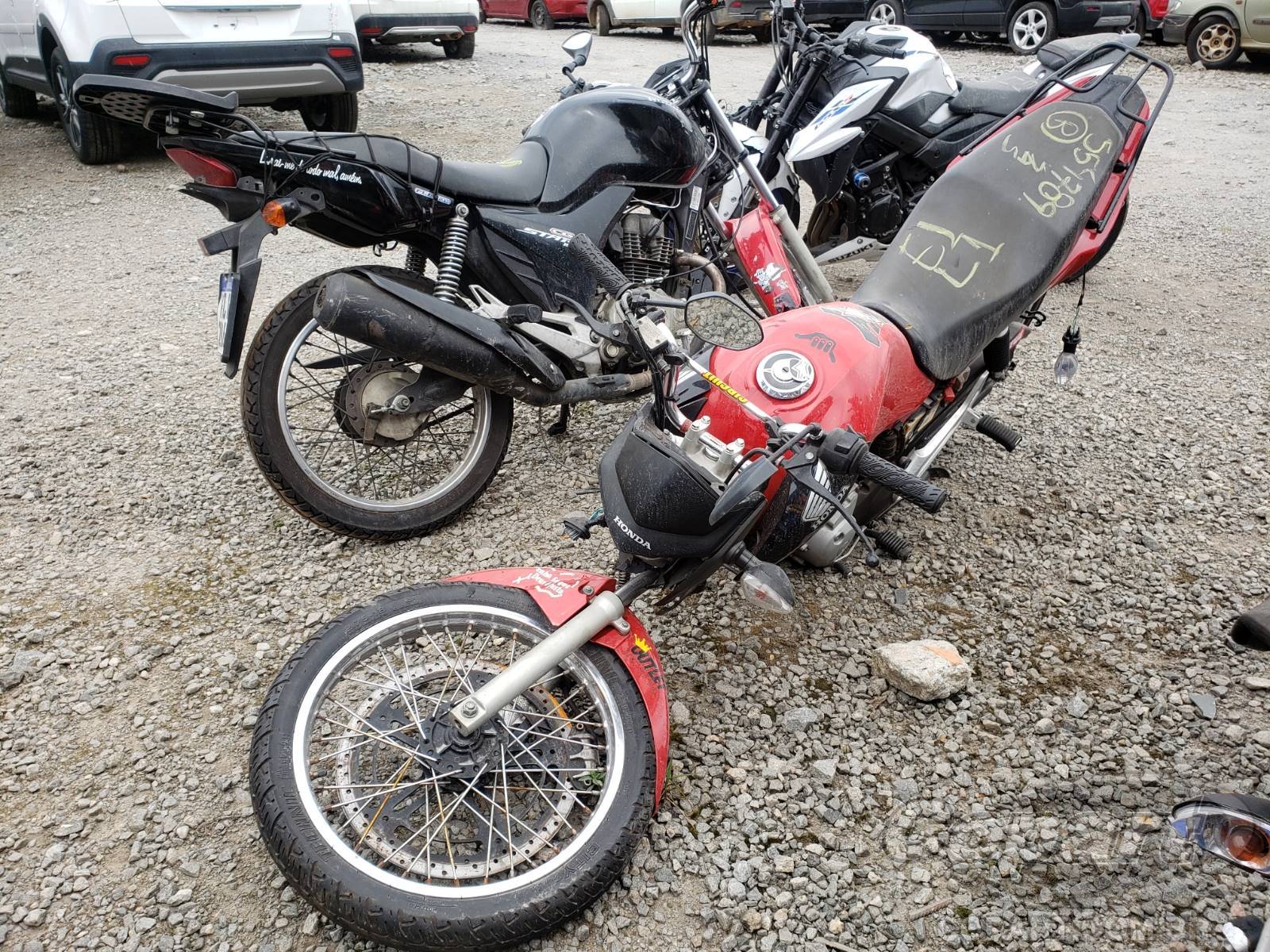 Foto 2: 2015 HONDA CG 150