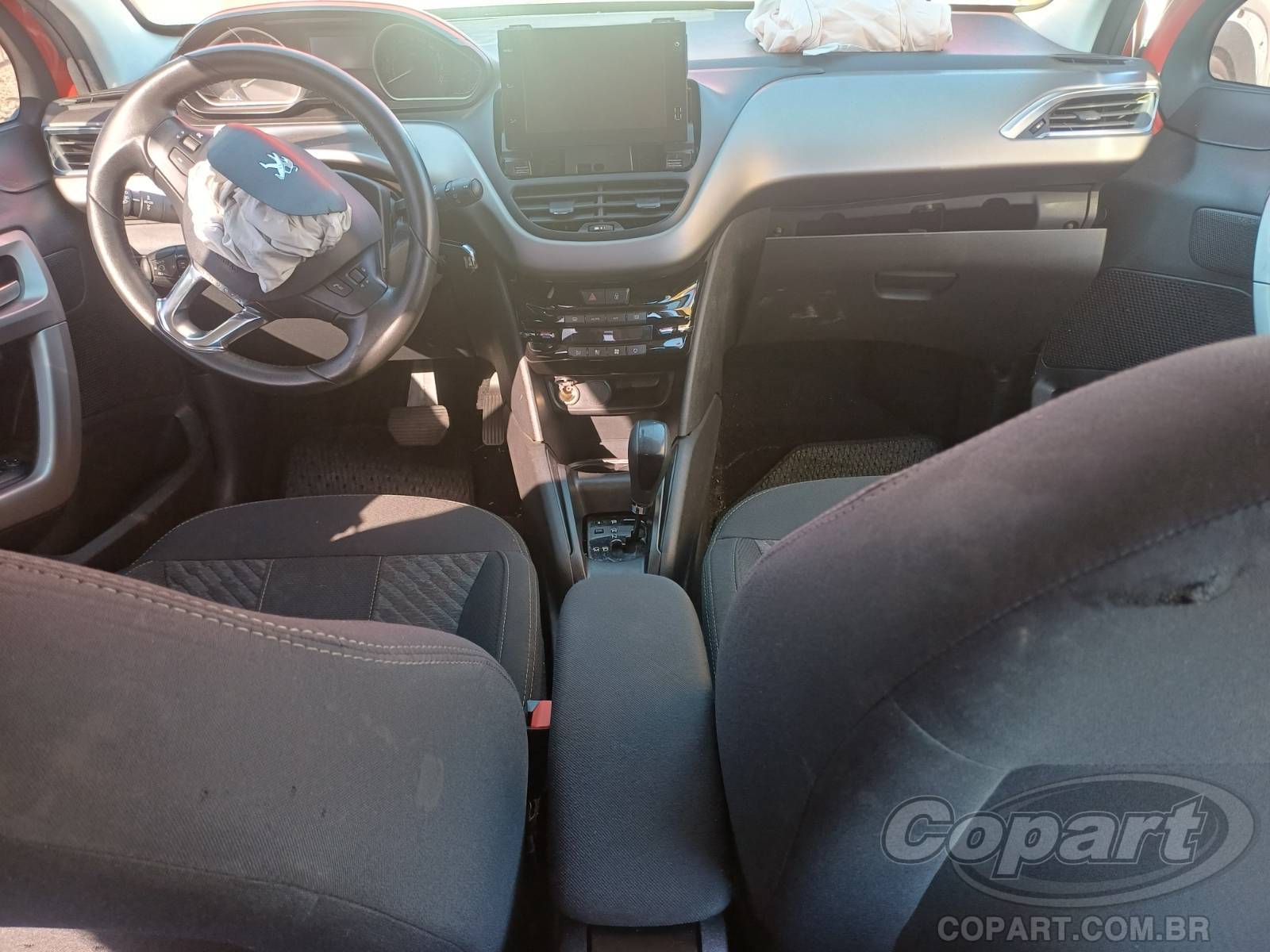 2019 PEUGEOT 208 — foto 9 de 11