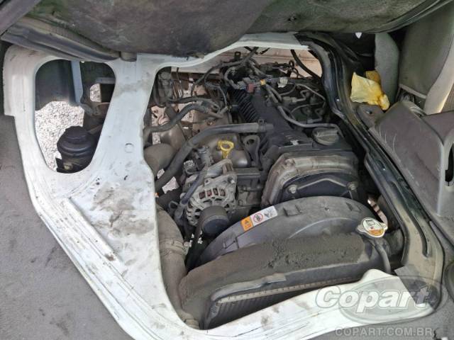2014 HYUNDAI HR 