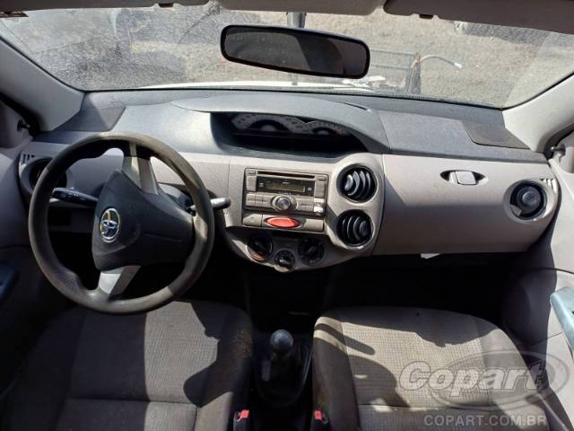 2013 TOYOTA ETIOS SEDA 