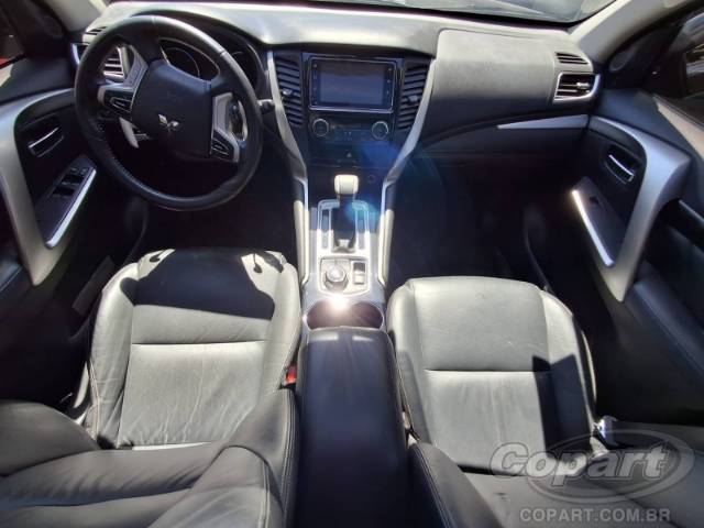 2020 MITSUBISHI PAJERO SPORT 