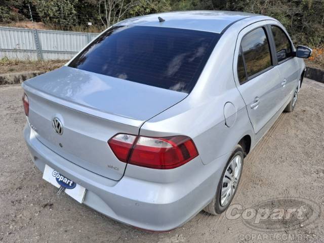 2016 VOLKSWAGEN VOYAGE 