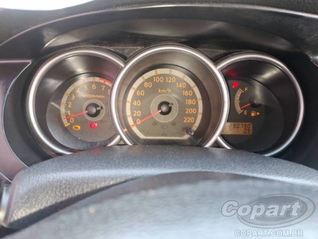 2012 NISSAN GRAND LIVINA 