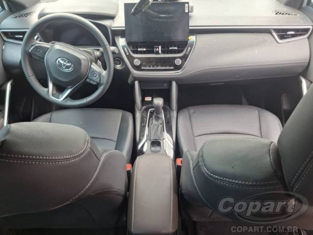 2026 TOYOTA COROLLA CROSS 