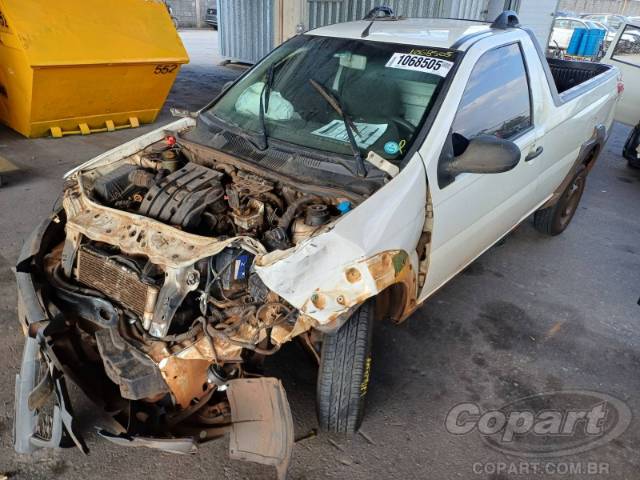 2016 FIAT STRADA 