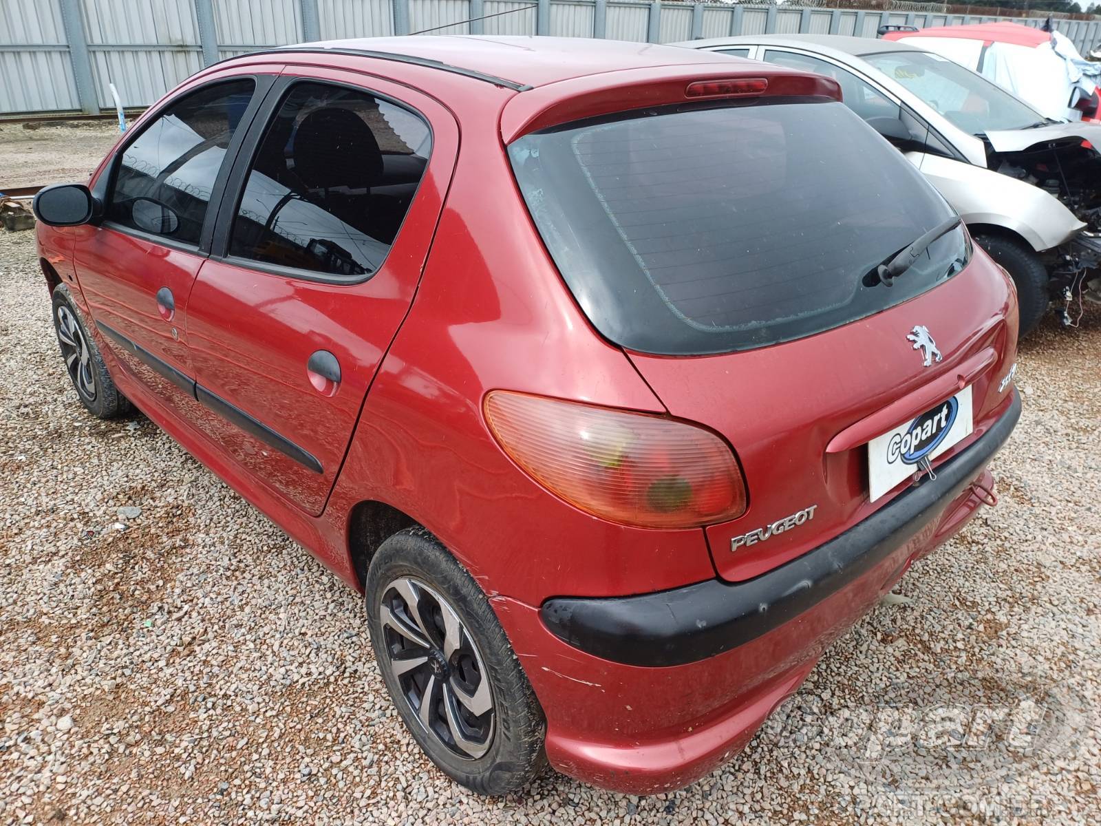 Foto 3: 2008 PEUGEOT 206