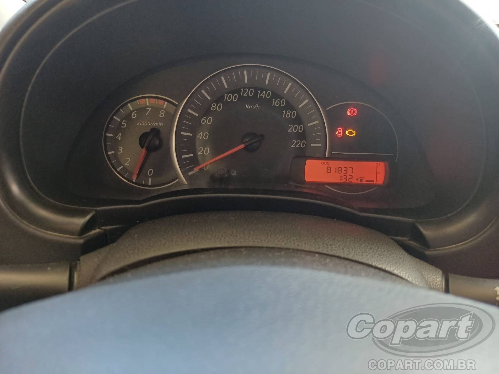 Foto 8 de 10: 2019 NISSAN VERSA