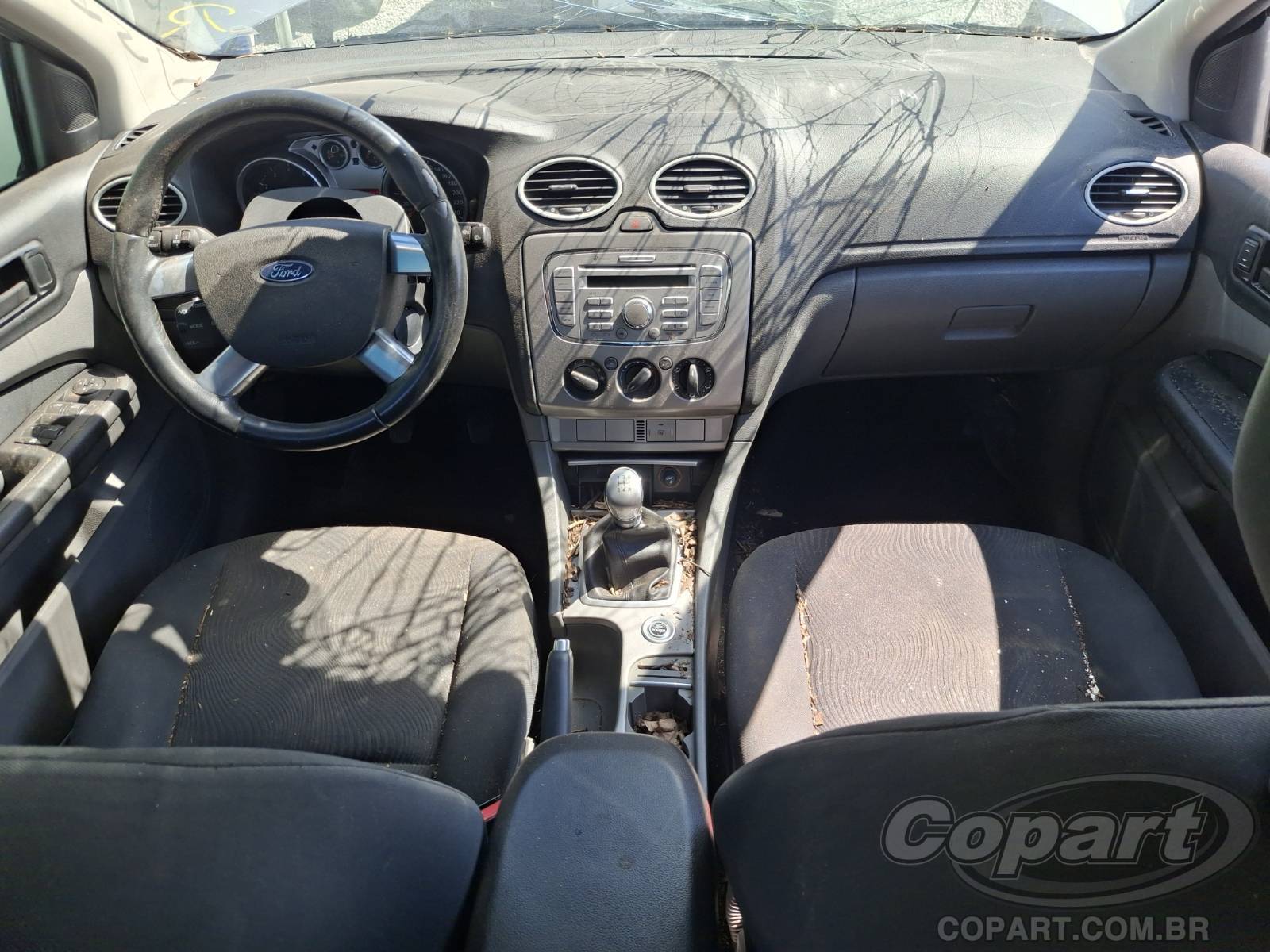 2012 FORD FOCUS SEDAN — foto 9 de 13