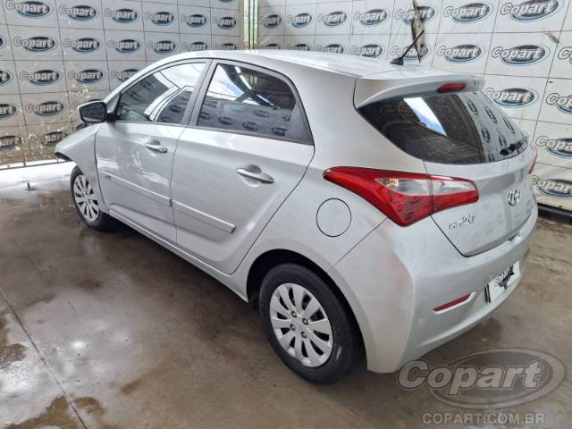2014 HYUNDAI HB20 