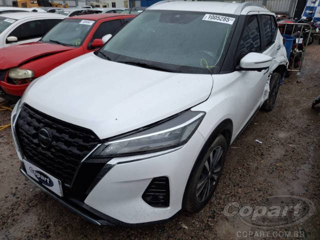 2022 NISSAN KICKS 