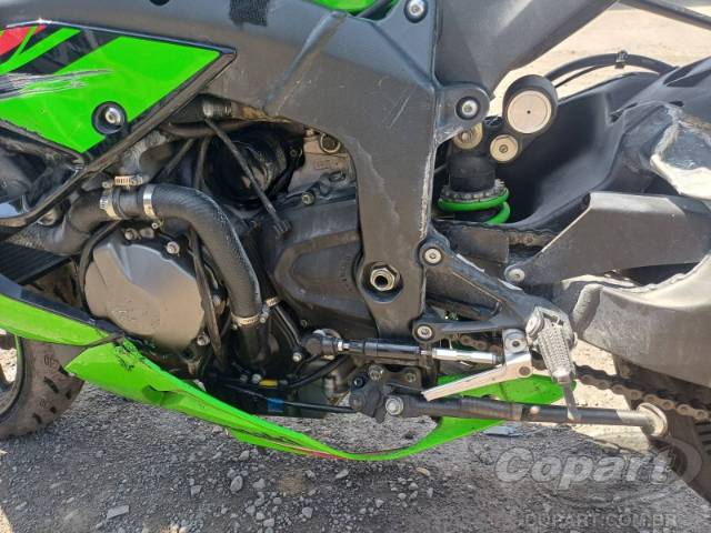 2023 KAWASAKI NINJA ZX-6R 