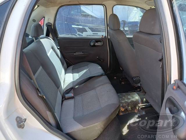 2006 CHEVROLET CLASSIC 