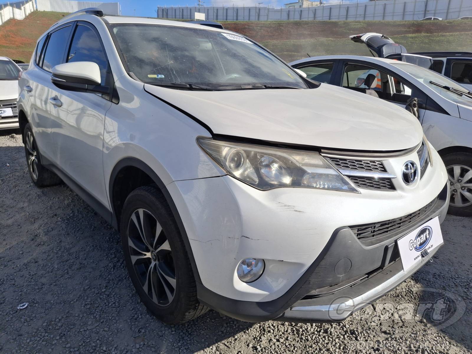 Veículo Toyota RAV4 Toyota RAV4 2.5 16V Dual VVTi 2014 2014 em leilão
