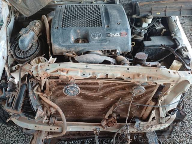 2009 TOYOTA HILUX CD 