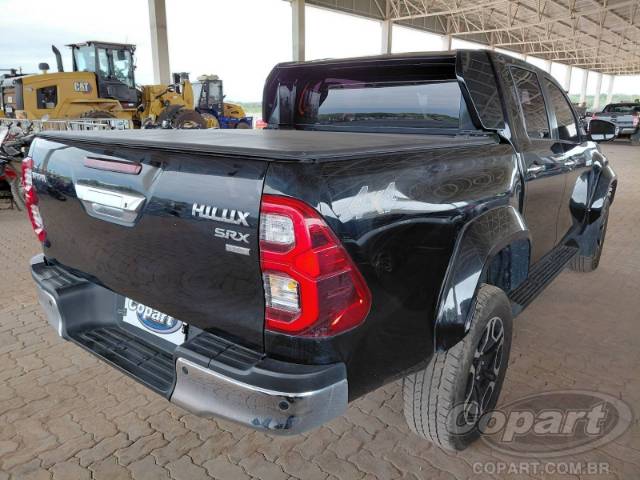 2025 TOYOTA HILUX CD 