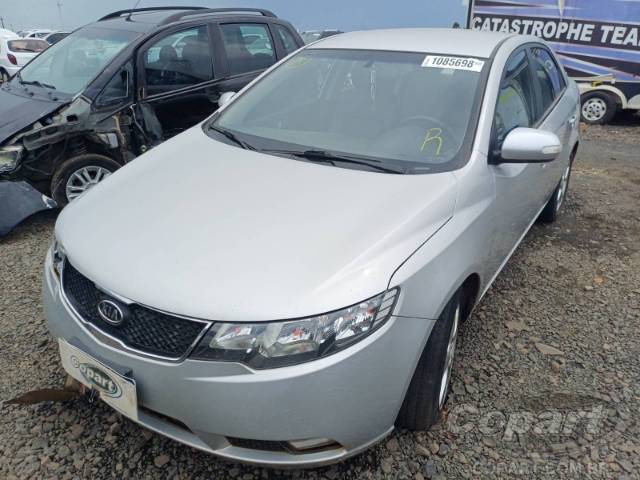 2010 KIA CERATO 
