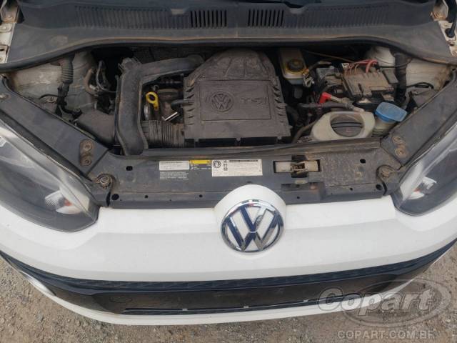 2016 VOLKSWAGEN UP 