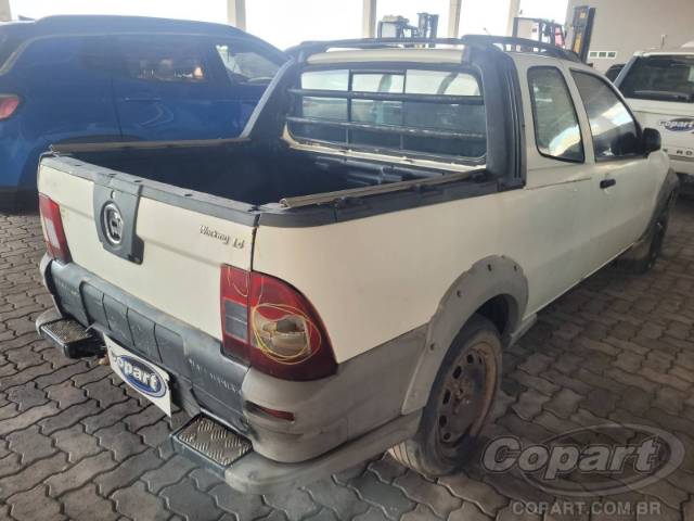 2013 FIAT STRADA 